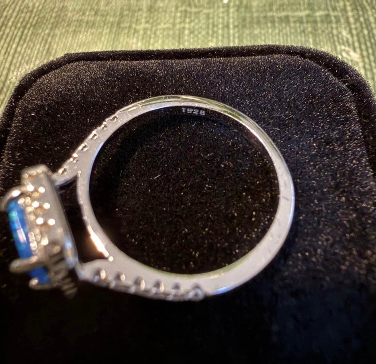 925 Silver Blue Opal Ring co92