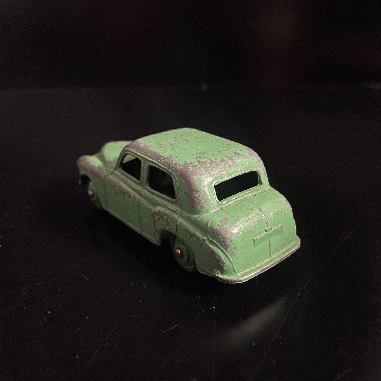 Vintage Dinky Toys 154 Hillman Minx Green Diecast Car Model