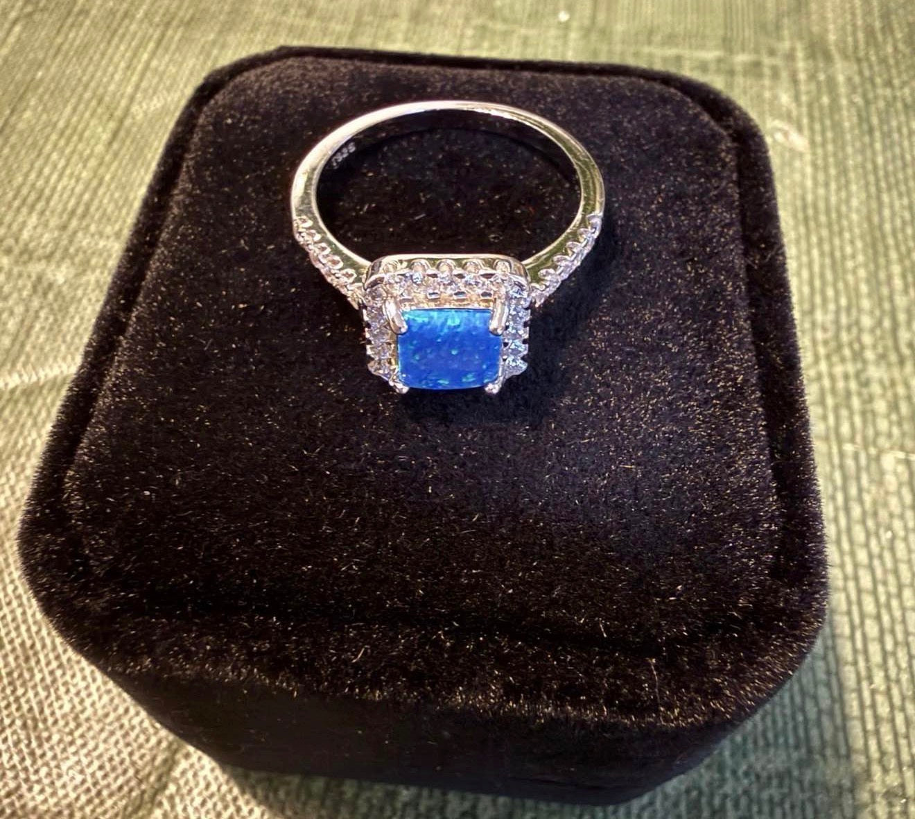 925 Silver Blue Opal Ring co92