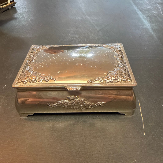 Sliver Coloured Trinket Box