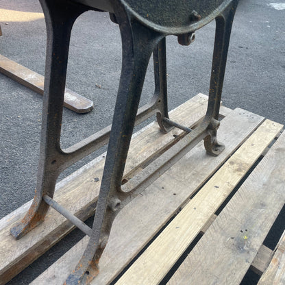 Vintage Cast Iron / Stone Grinding Sharpening Wheel