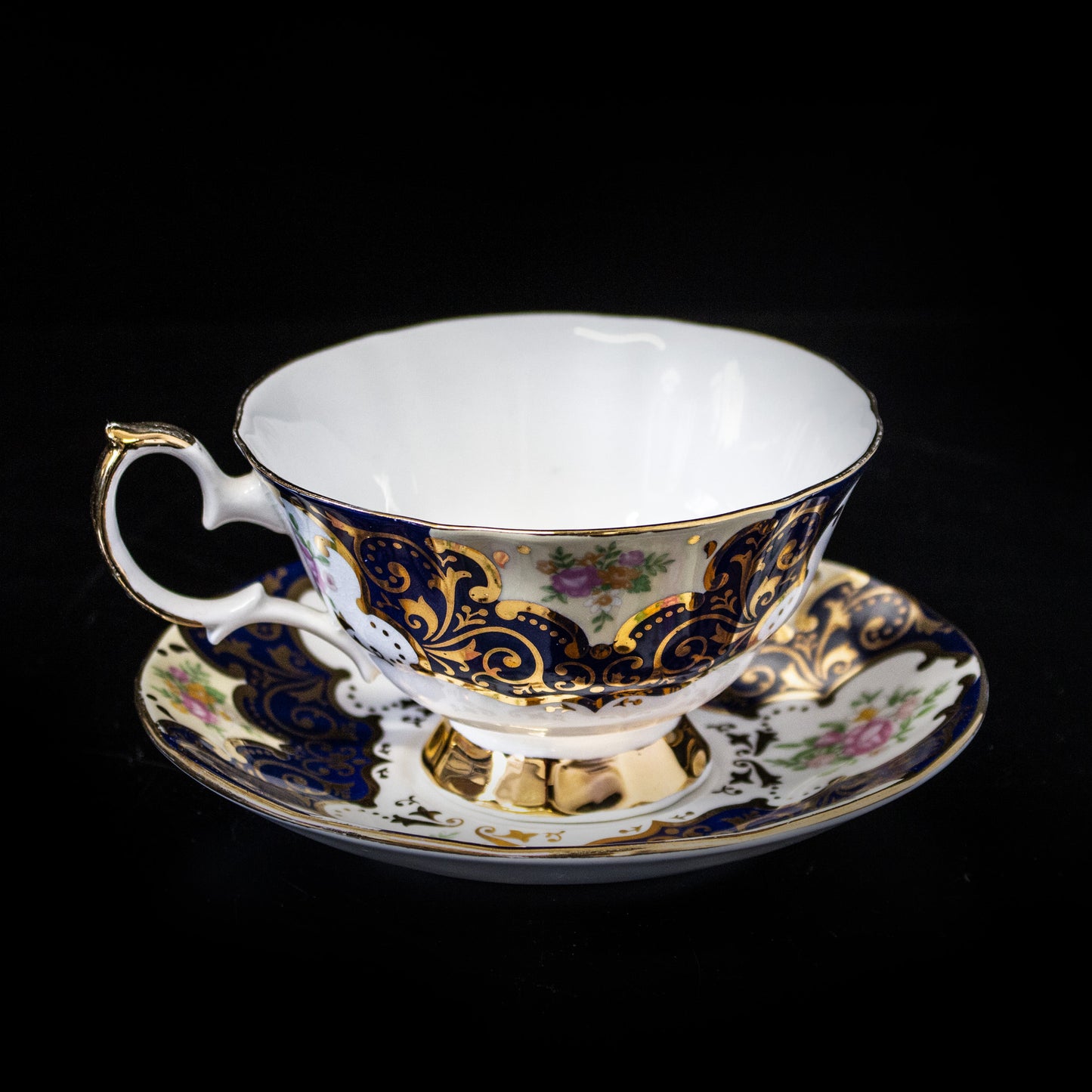 Vintage Elizabethan Balmoral Staffordshire Teacup & Saucer Blue