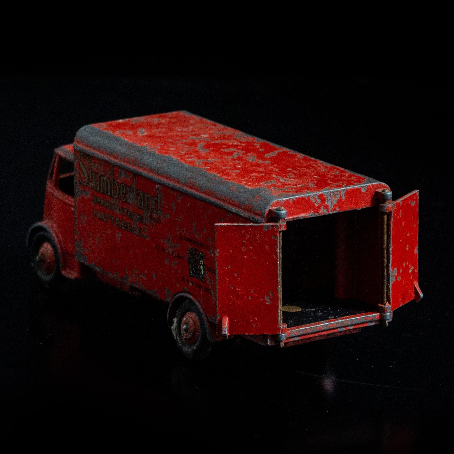 Vintage Dinky Toys Guy Slumberland Van