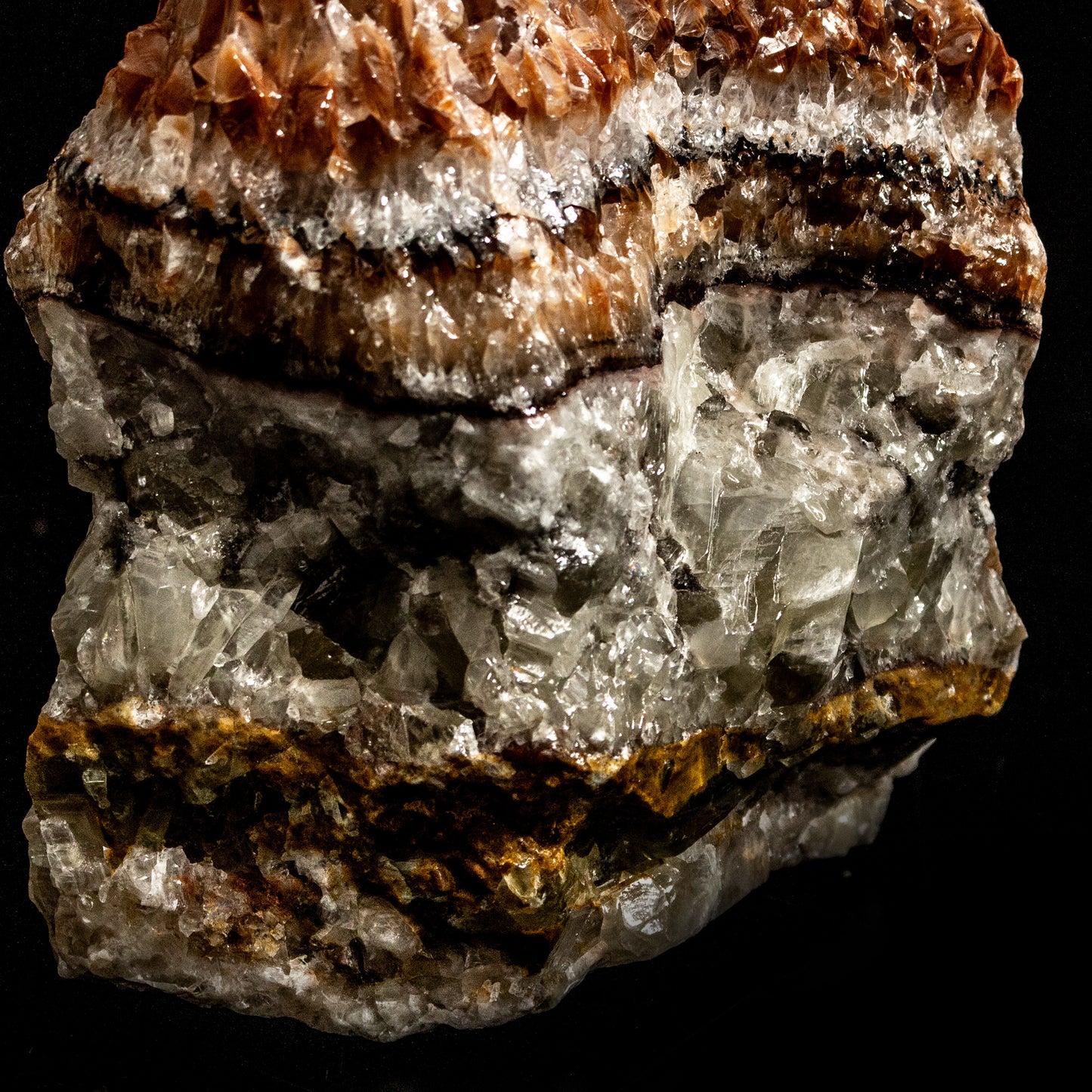 Calcite Red Layered Crystal 2265kg