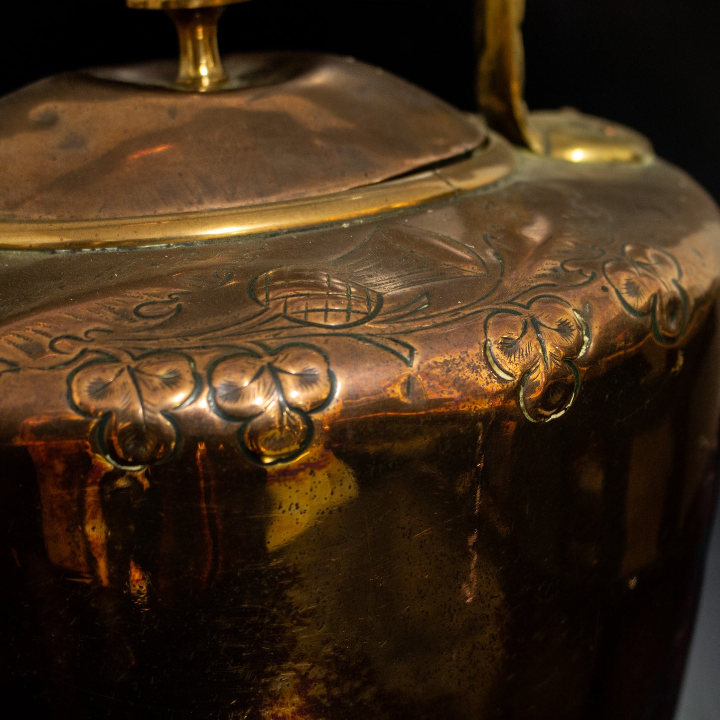 Antique Vintage Copper / Brass Large Engraved Kettle
