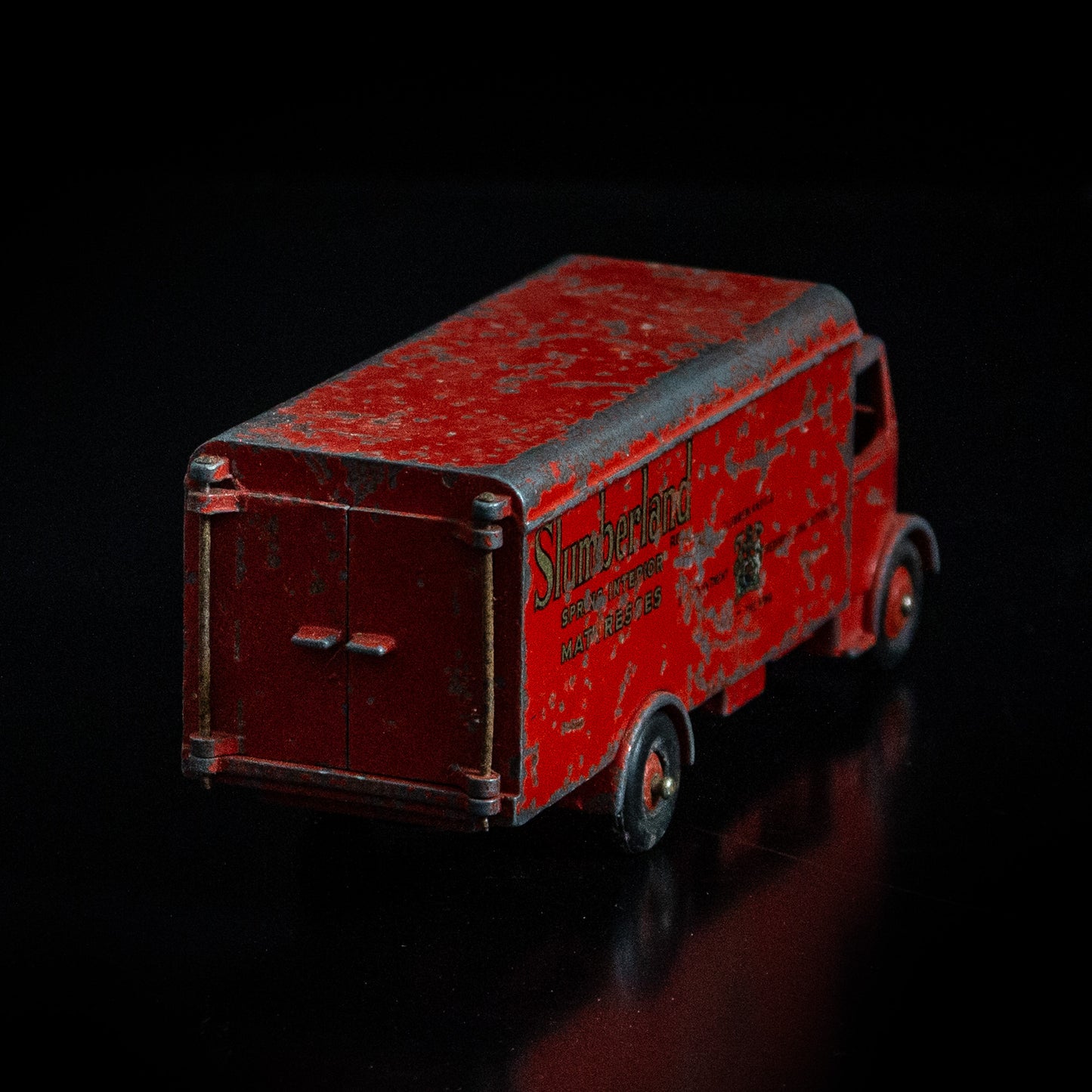 Vintage Dinky Toys Guy Slumberland Van