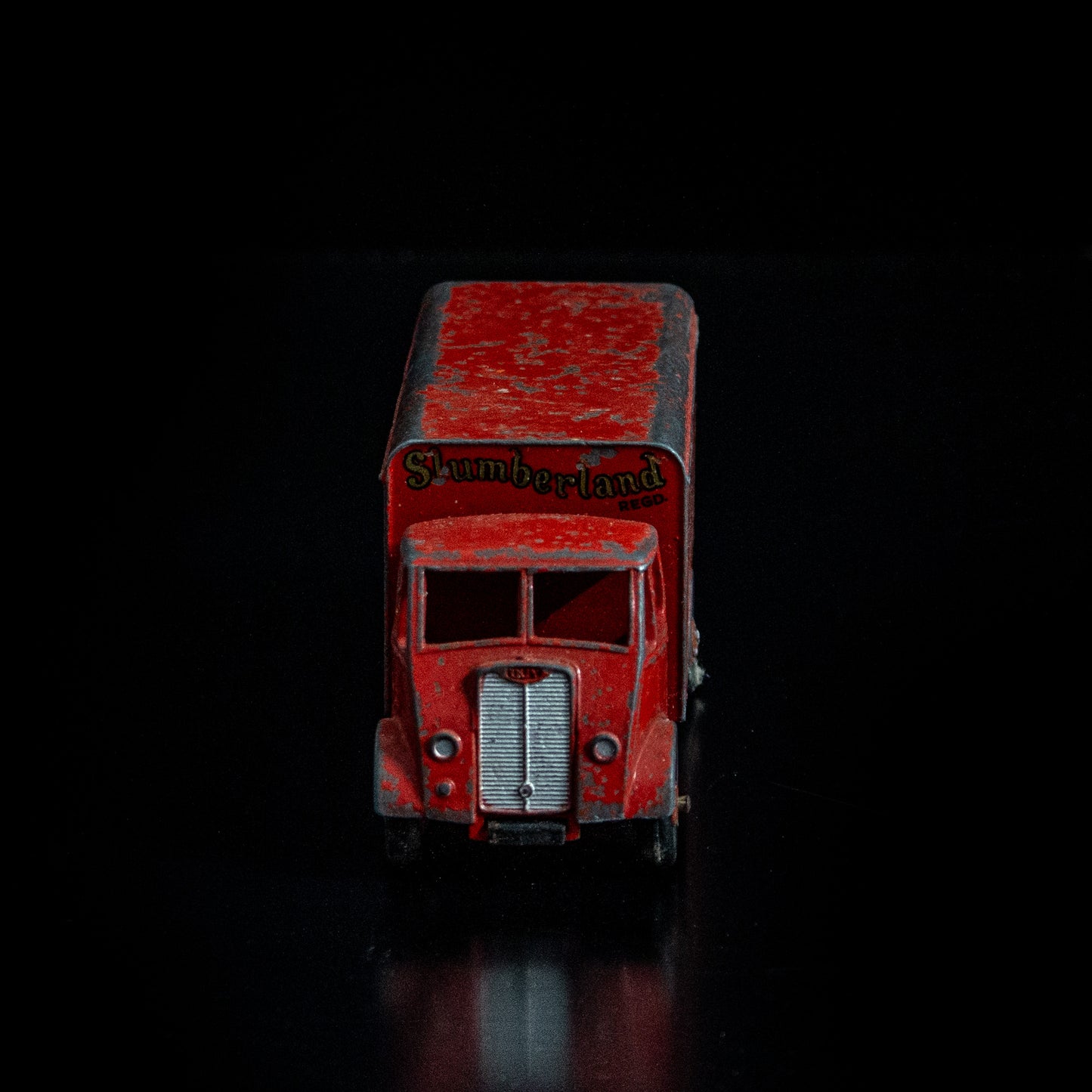 Vintage Dinky Toys Guy Slumberland Van
